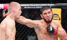 Видео полного боя Ислам Махачев — Иэн Гэрри за титул на UFC 330