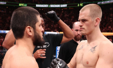 Российский боец UFC назвал тревожный момент для Ислама Махачева в бою с Иэном Гэрри