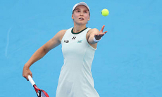 WTA объявила решение по Рыбакиной после травмы и вылета с турнира в Цинциннати