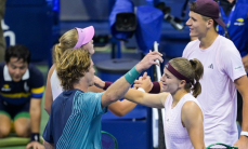 В России отреагировали на поражение Андреевой и Рублева в полуфинале US Open