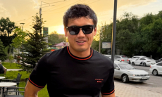 «Не дают жениться». Еркебулан Токтар рассказал, почему до сих пор один