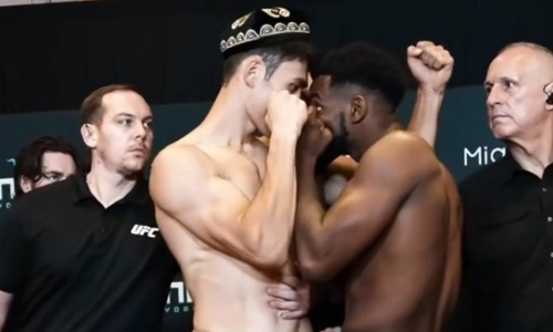 Казахский боец провёл дуэль взглядов перед главным поединком Road to UFC. Видео
