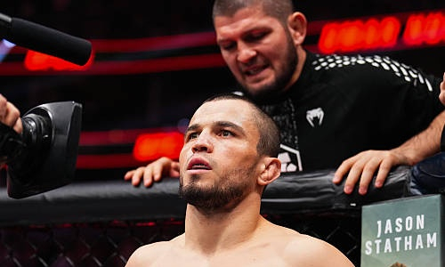 Забит Магомедшарипов отреагировал на поражение Умара Нурмагомедова нокаутом в UFC