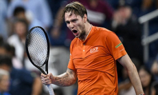 Александр Бублик с победы стартовал в парах на US Open-2026