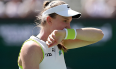 Рыбакина уступила позиции Соболенко и Швентек на US Open-2026