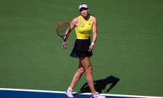 У Елены Рыбакиной возник спор с тренером во время матча US Open