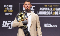 Том Аспиналл официально освободил титул чемпиона UFC