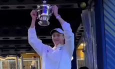 Нью-Йорк овациями встретил Елену Рыбакину после победы на US Open. Видео