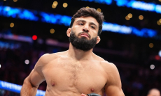 Армана Царукяна отстранили от боев после победы тяжелым нокаутом в UFC