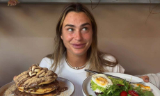 Арина Соболенко показала фотографии с отдыха в Греции