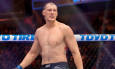 Волков раскритиковал чемпиона UFC после решения по титульному бою