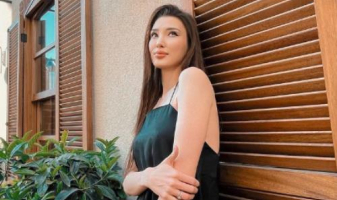 «В этого красавчика». Сабина Алтынбекова показала своего отца. Фото