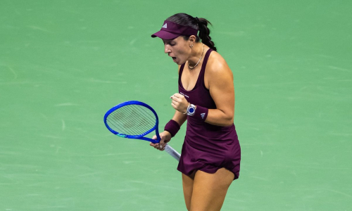 Камбэком обернулся матч конкурентки Рыбакиной за полуфинал US Open-2026