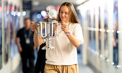 Елена Рыбакина