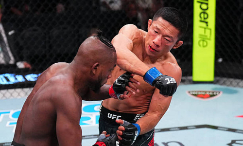 Роман Мазуров раскрыл мотивацию экс-претендента на пояс UFC в бою с Асу Алмабаевым