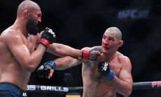 Стрикленд после победы над Чимаевым раскритиковал UFC