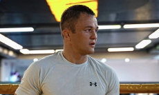 Алмахан официально снялся с первого боя после UFC