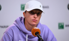 Швёнтек официально объявила о завершении сезона WTA