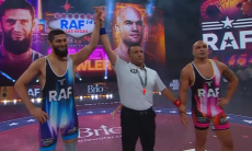 Хамзат Чимаев досрочно победил бывшего чемпиона UFC
