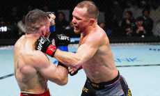 Опубликованы судейские записки титульного боя Ян — Двалишвили на UFC 333