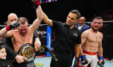 Экс-чемпион UFC не согласился с решением судей в третьем бою Яна и Двалишвили