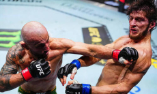 Волкановски объяснил поражение Евлоева на UFC 333