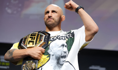 UFC принял решение по следующему бою Волкановски