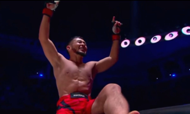 Видео нокаута казахстанским бойцом чемпиона из США с одного удара