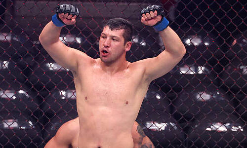 Казахстанский боец узнал следующего соперника в UFC