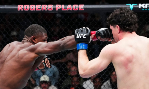 Глубоким нокаутом закончился главный бой турнира UFC в весе Шавката Рахмонова. Видео