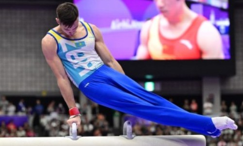 Два казахстанских гимнаста стали финалистами чемпионата мира в Роттердаме