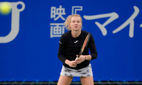 Со счетом 6:1, 6:0 завершился финал турнира WTA в Осаке