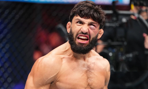 Официально объявлен титульный поединок Царукяна с экс-чемпионом UFC